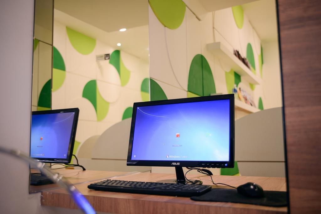 Kiwi-Taichung Station Branch 1 Hotel Eksteriør billede